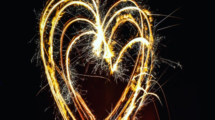 bright-fireworks-heart-862516.jpg